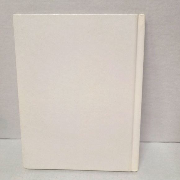 1997 Disney's Year Book - Picture 2 of 5